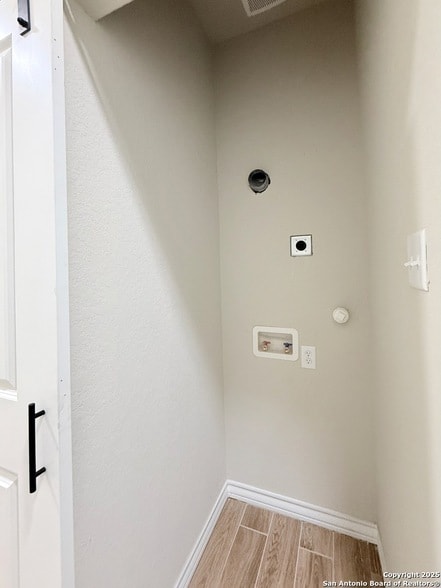 Building Photo - 3274 I-35