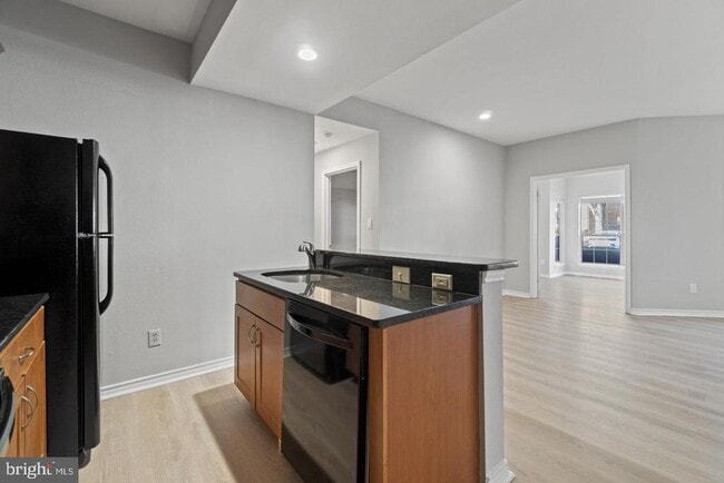 Building Photo - 3909 Penderview Dr