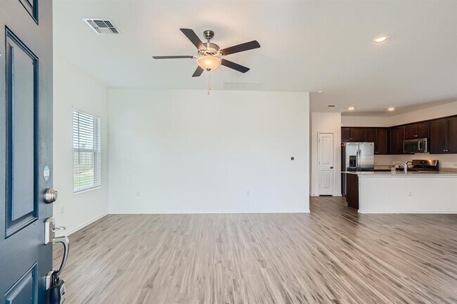 Building Photo - 15303 Grenadine Bloom Cv