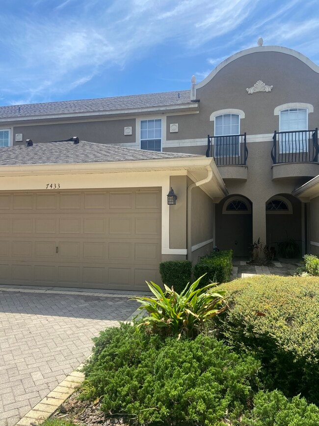 Building Photo - 7433 Terrace River Dr