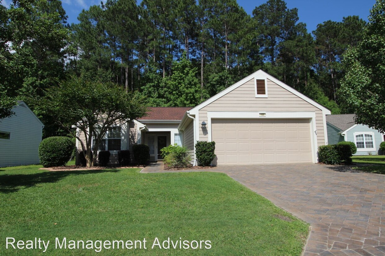 2 br, 2 bath House 105 Commodore Dupont St House Rental in Bluffton