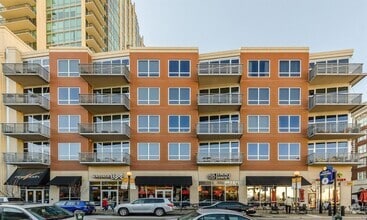 Building Photo - 9 N Euclid Ave