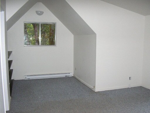 Building Photo - 22129 N Umpqua Hwy