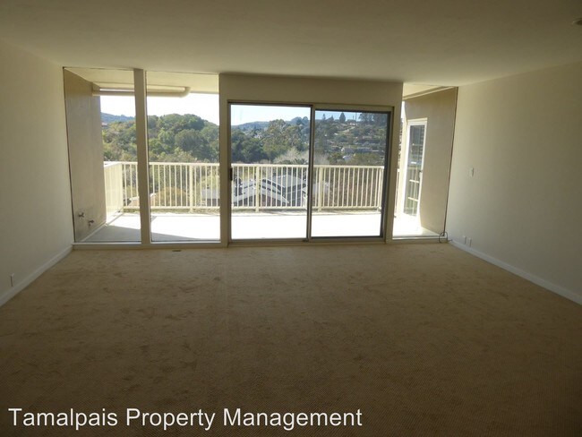 Building Photo - 2 br, 1 bath House - 34 Andrews Drive, #134