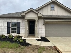 Building Photo - 112 Willow Rose Ln