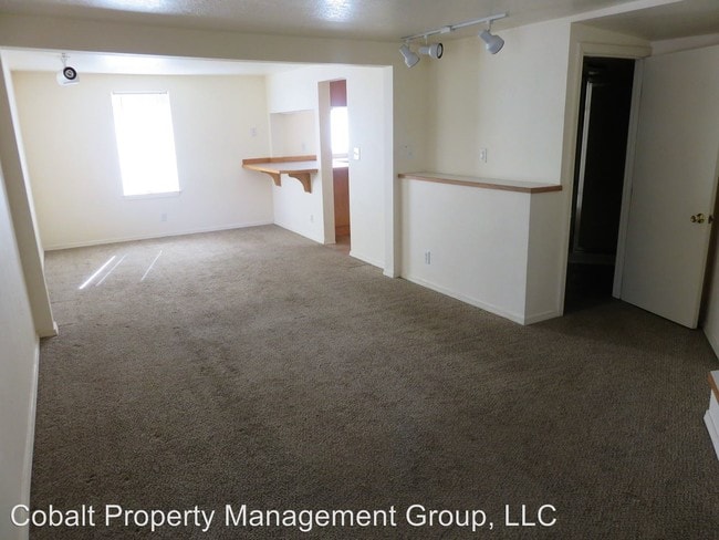 Foto del edificio - 1455 NW 8th St