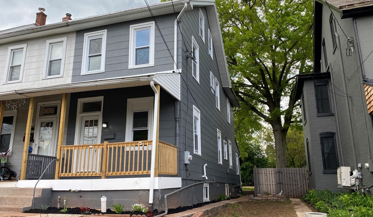 Primary Photo - 307 Washington St