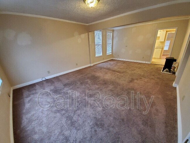 Foto del edificio - 1508 W Sharp Ave