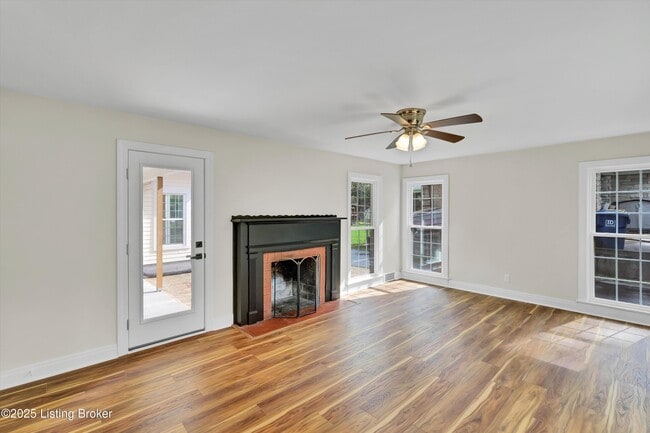 Foto del edificio - 7613 Norbourne Ave