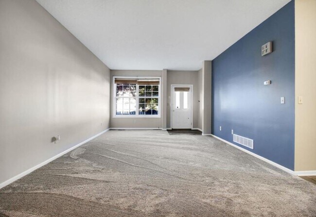 Building Photo - 2 Bedroom 2 Bath Beautiful Modern Living in Maple Grove for $2,150/month! 2 Stall Garage Included!