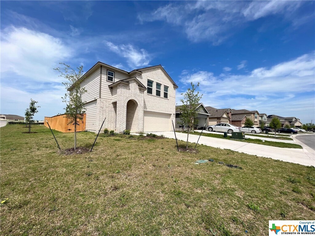 132 Bronco Billy Dr, Jarrell, TX 76537 Townhome Rentals in Jarrell TX