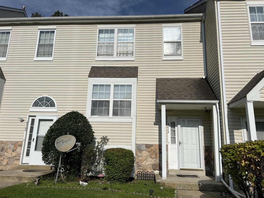 4715 Summersweet Dr Unit 4715, Hamilton, NJ 08330 Condo for Rent in Hamilton, NJ