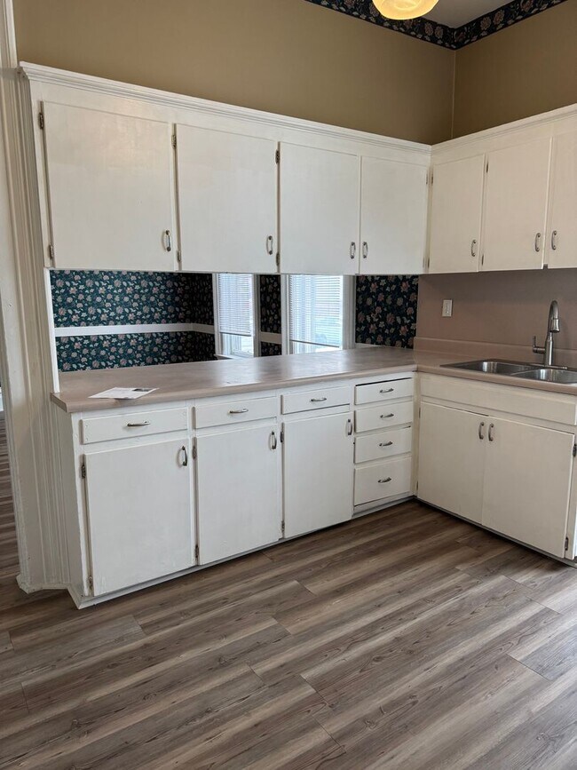 Foto del edificio - Liberty Duplex