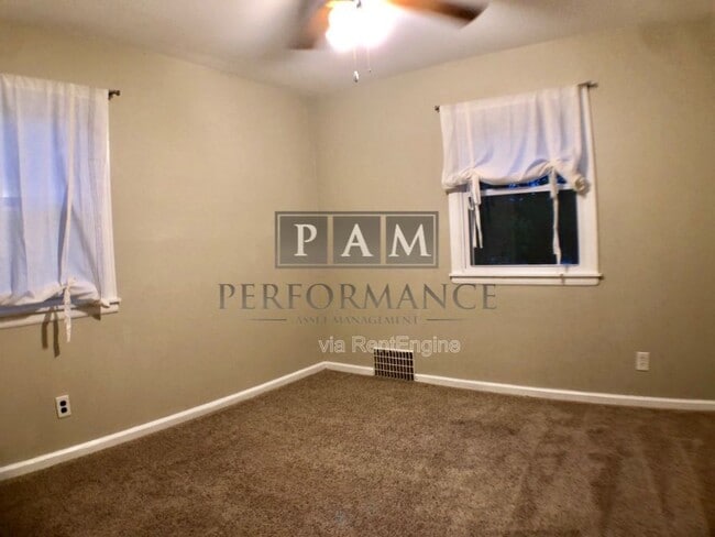 Foto del edificio - 2907 S 50th St