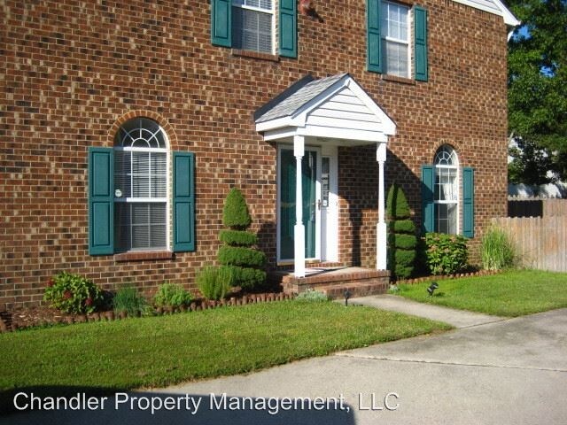 Foto principal - 2 br, 2.5 bath House - 401 Greenview Drive