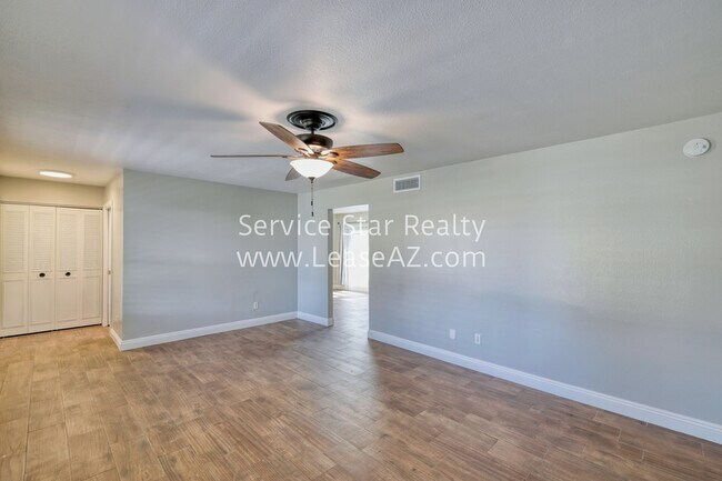 Building Photo - 3940 N Granite Reef Rd