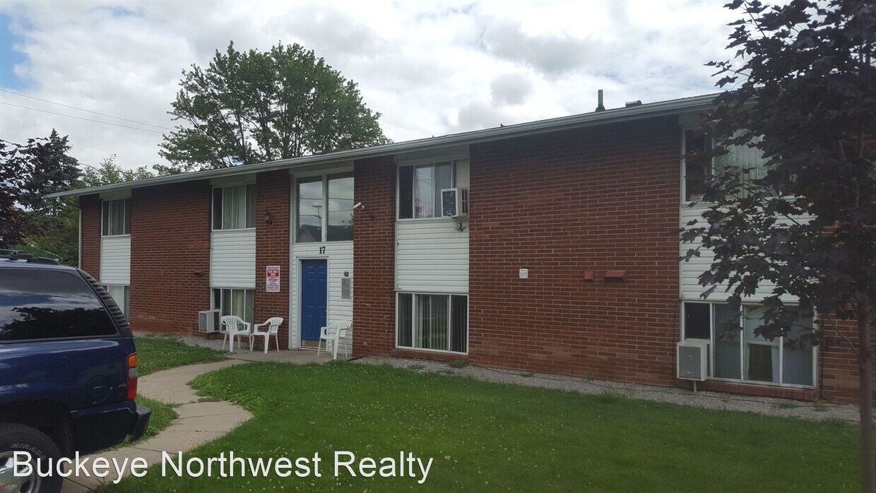 17 Clyde St, Toledo, OH 43605 Room for Rent in Toledo, OH