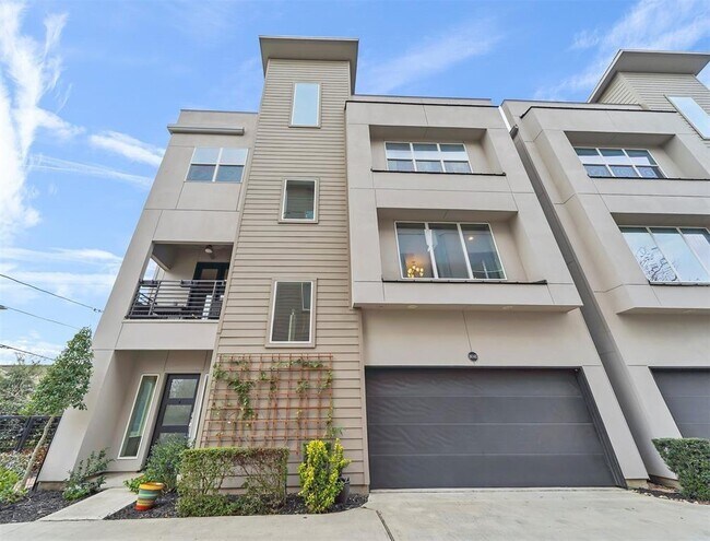 Building Photo - 1604 Ovid St