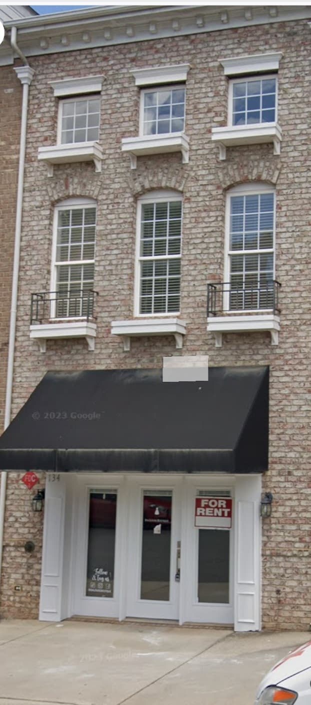 Building Photo - 1559 N Redhawk Dr