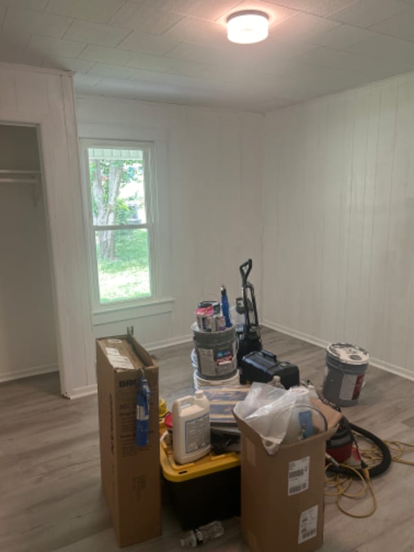 Building Photo - 221 Wilkins Ave