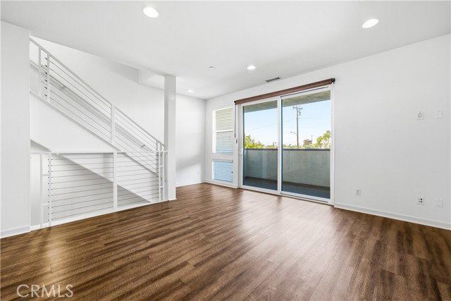 Foto del edificio - 629 W 17th St