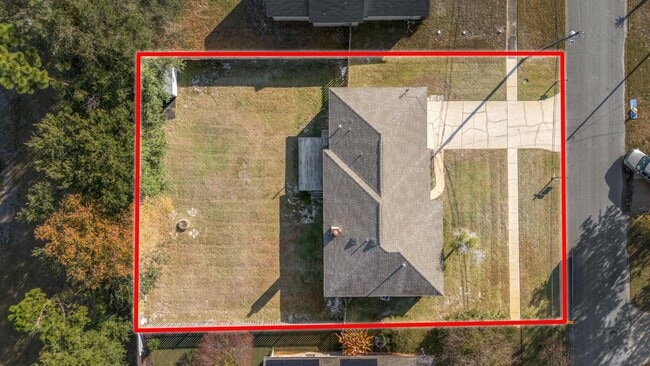 Building Photo - 2240 Prytania Cir