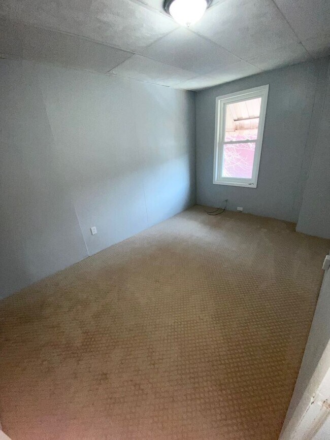 Foto del edificio - Newly Renovated 2 Bedroom 2 Bathroom Duple...