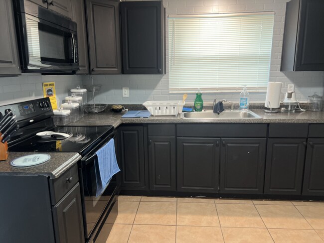 Foto del edificio - 5966 Lyndale St