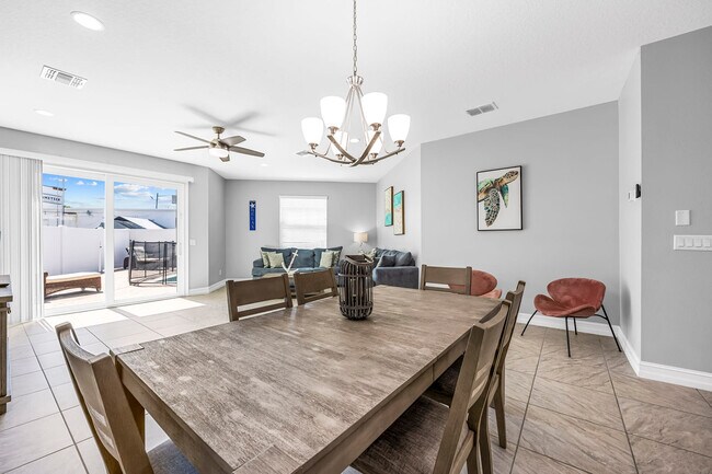 Foto del edificio - 132 Mediterranean Way