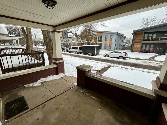 Foto del edificio - 2821 N New Jersey St