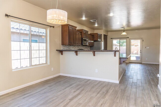 Foto del edificio - 2549 S 42nd Ave