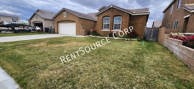 Foto del edificio - 3215 Tumbleweed Ave