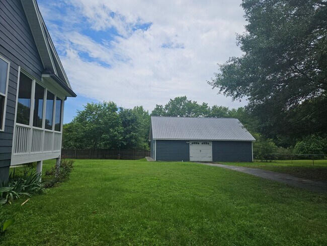 Foto del edificio - Spacious Hiram House on 1.37 Acres