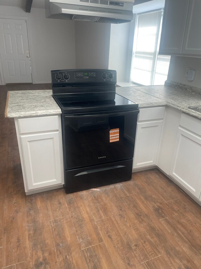 Building Photo - 3718 Shoal Creek Cir