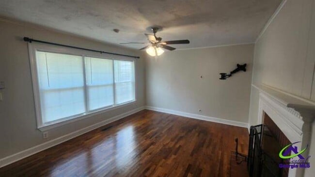 Foto del edificio - 1211 Sunset Ave