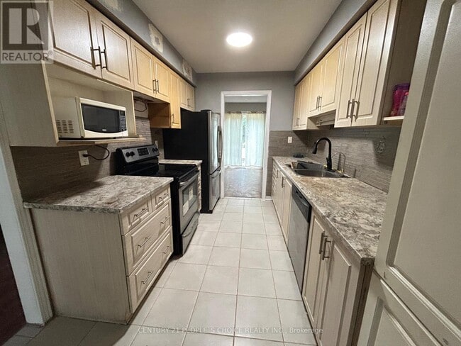 Building Photo - 50 Peterson Ct