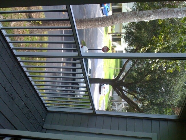 Foto del edificio - Live in Metrowest! 2nd Floor, 1/1 Condo