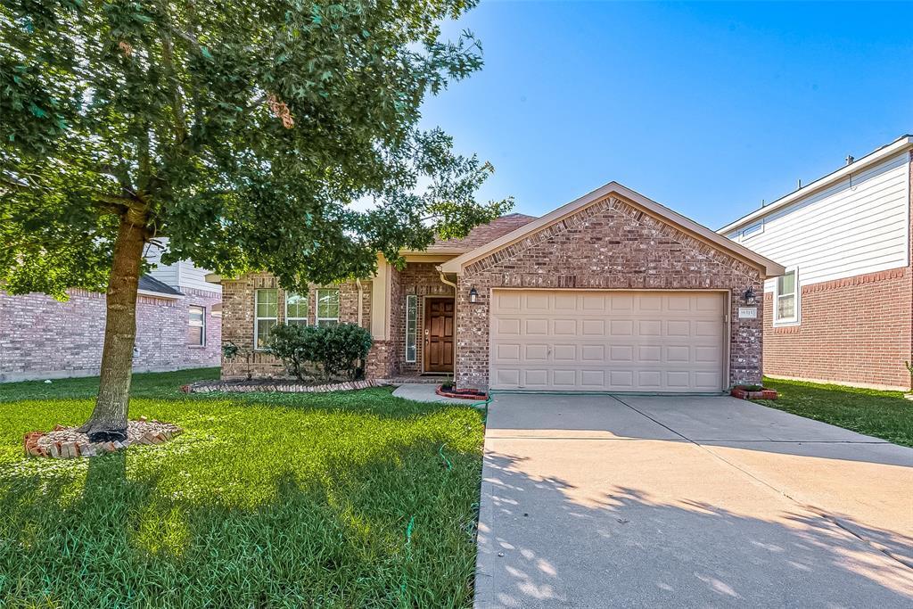 Foto principal - 18515 Bare Meadow Ln