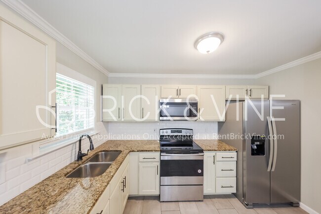 Foto del edificio - 5630 Dug Hollow Rd