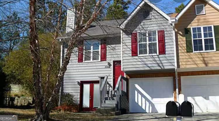 Foto principal - 1042 Kennesborough Rd NW