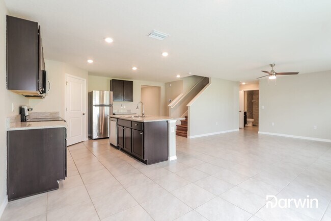 Building Photo - 13217 Golden Lime Ave