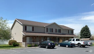 Building Photo - 88 250 N