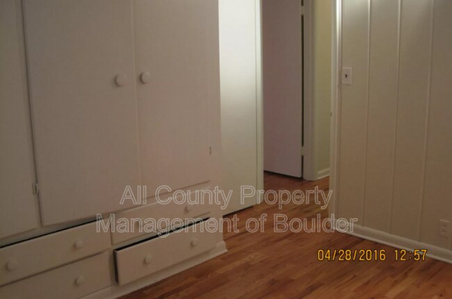 Foto del edificio - 2855 4th St