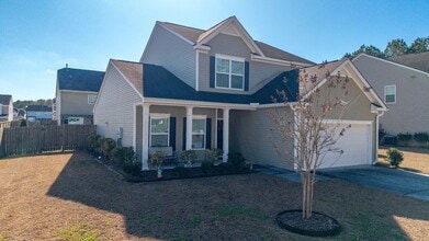Building Photo - 225 Urbano Ln