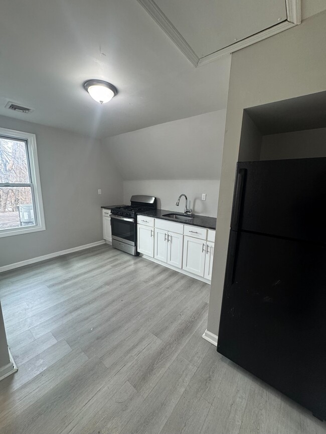 Foto del edificio - 129 Hobson St