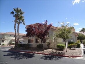 Building Photo - 1029 Allure Dr