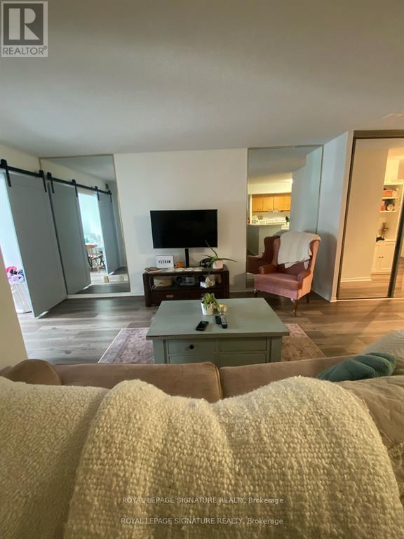 Photo du bâtiment - 25 The Esplanade