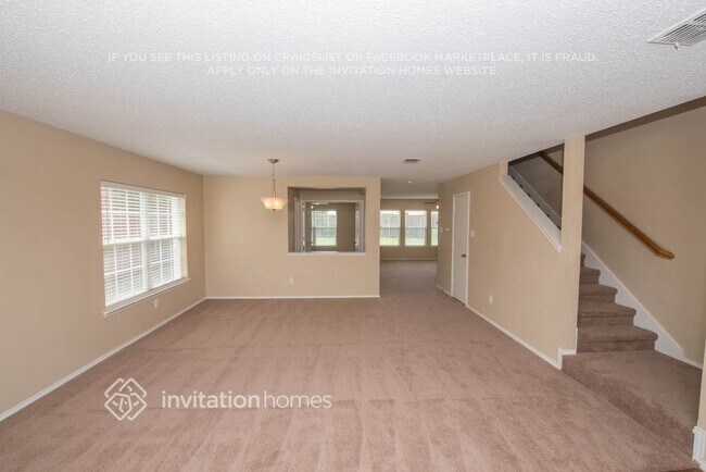 Building Photo - 7712 Regent Dr