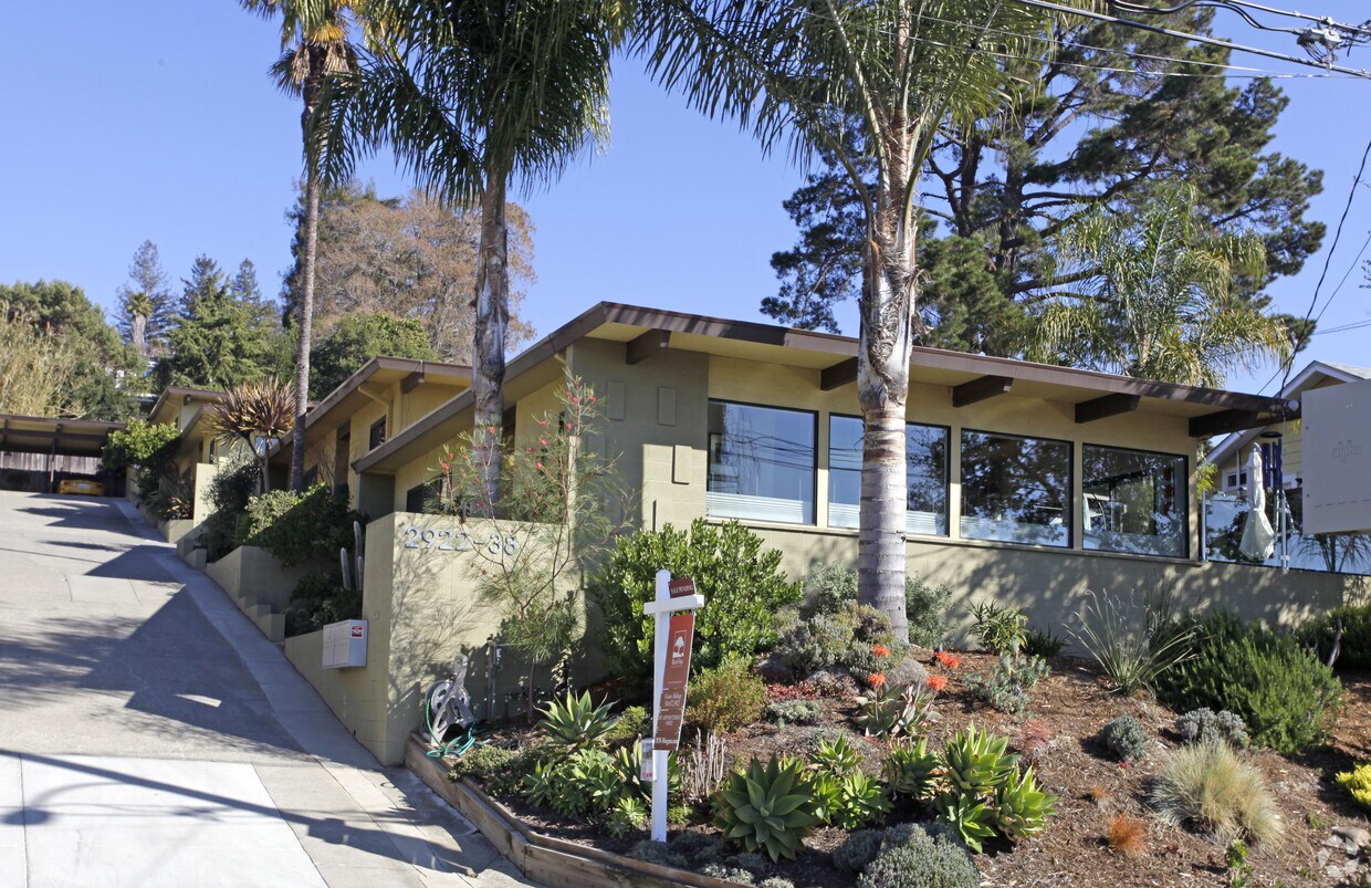 Foto del edificio - 2922-2932 Morgan Ave