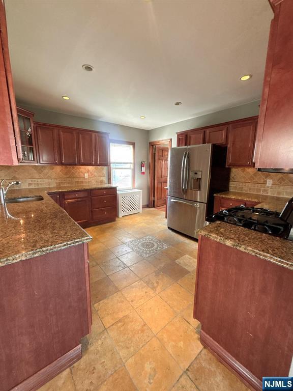 Foto del edificio - 187 Holt St